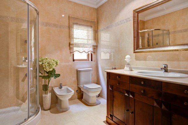 Classic Bathroom malta, Domestic malta, House of Design By Andrew Azzopardi malta